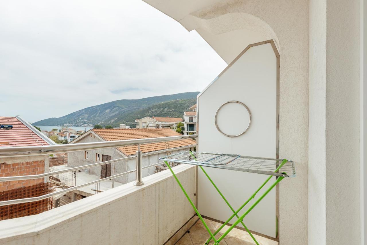 Premium Spot Apartments Herceg Novi Esterno foto