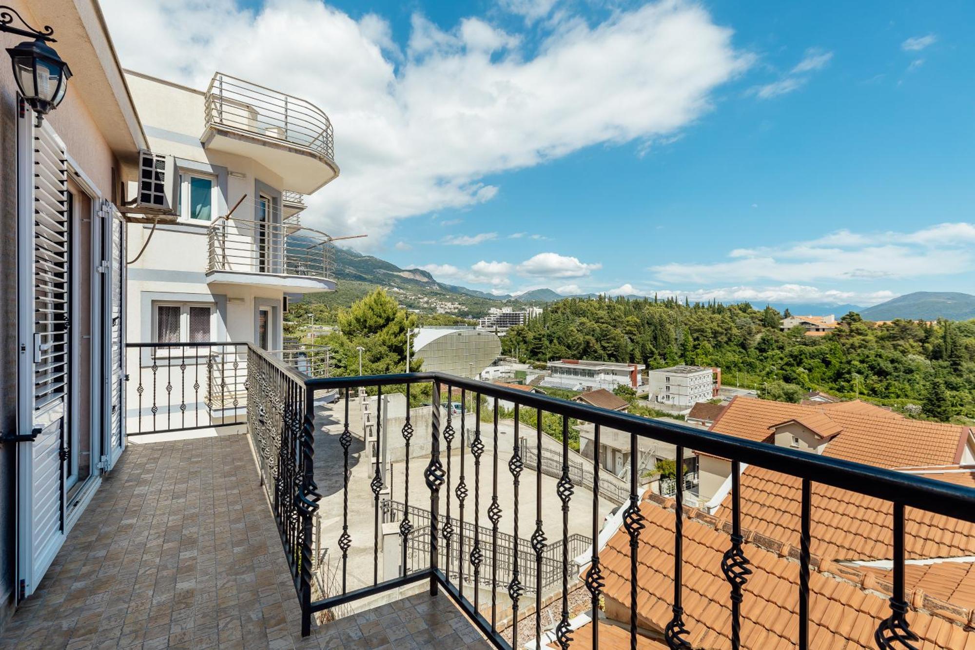 Premium Spot Apartments Herceg Novi Esterno foto